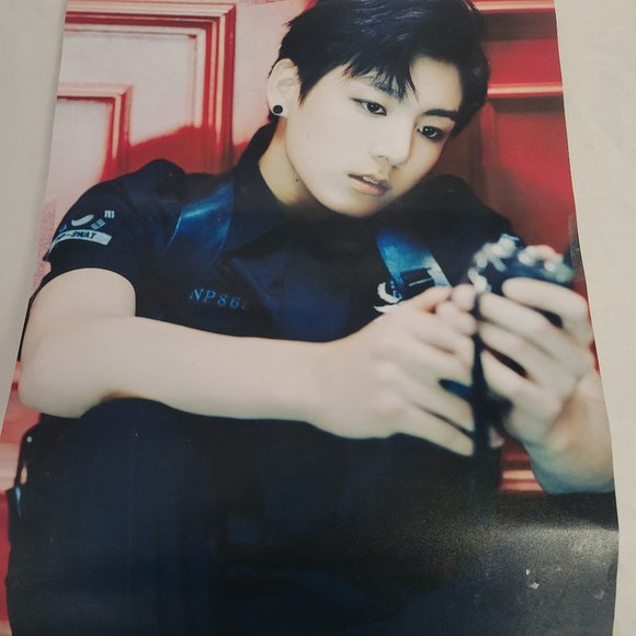 BTS K-POP Jimin V Jungkook 16'' x 12" Unframed Matte Photo - Picture 2 of 8